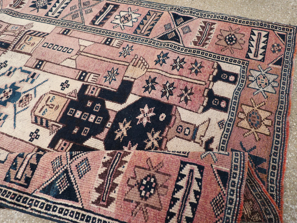 Vintage Persian Bakhtiari Rug, No.28371 - Galerie Shabab