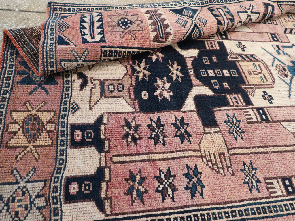 Vintage Persian Bakhtiari Rug, No.28371 - Galerie Shabab