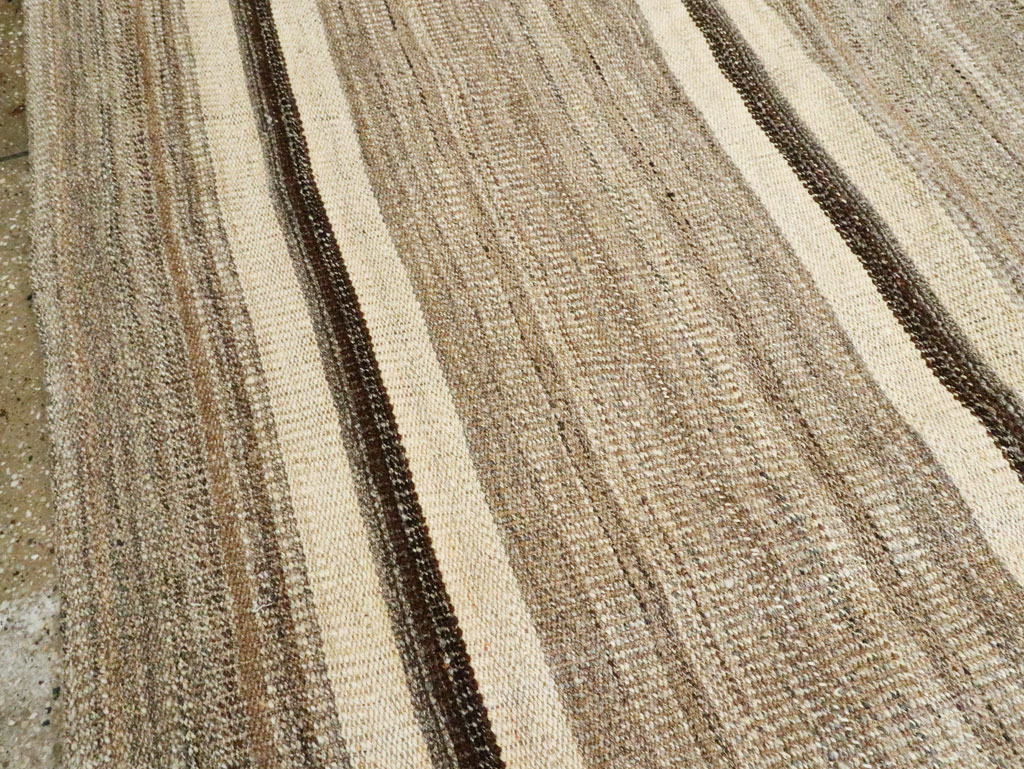 Modern Persian Flatweave, No.28372 - Galerie Shabab