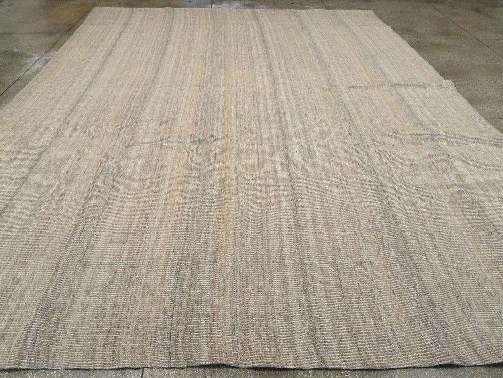 Vintage Persian Room Size Flatweave Rug, No.28373 - Galerie Shabab