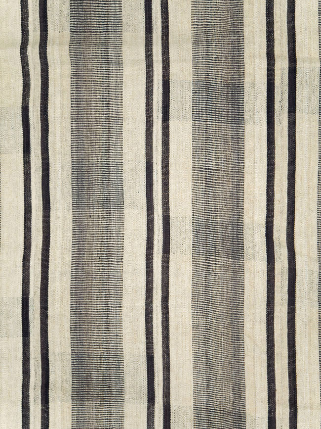 Vintage Persian Flatweave Kilim Room Size Carpet, No.28375 - Galerie Shabab