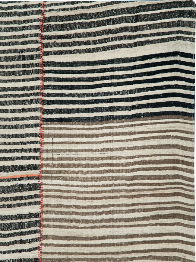 Vintage Persian Flatweave Kilim, No.28377 - Galerie Shabab