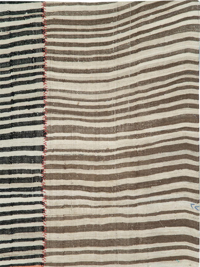 Vintage Persian Flatweave Kilim, No.28377 - Galerie Shabab