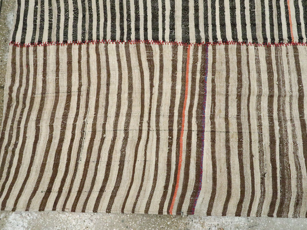 Vintage Persian Flatweave Kilim, No.28377 - Galerie Shabab