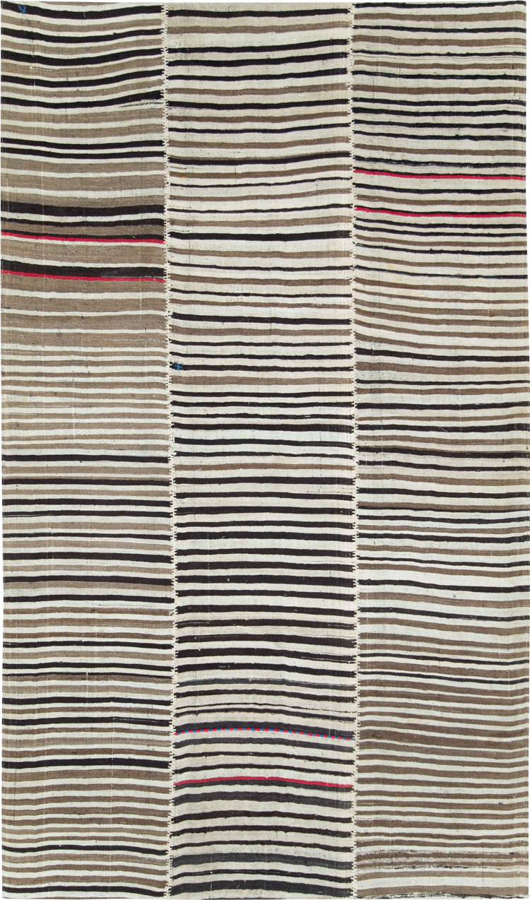 Vintage Persian Flatweave Kilim Accent Rug, No.28379 - Galerie Shabab