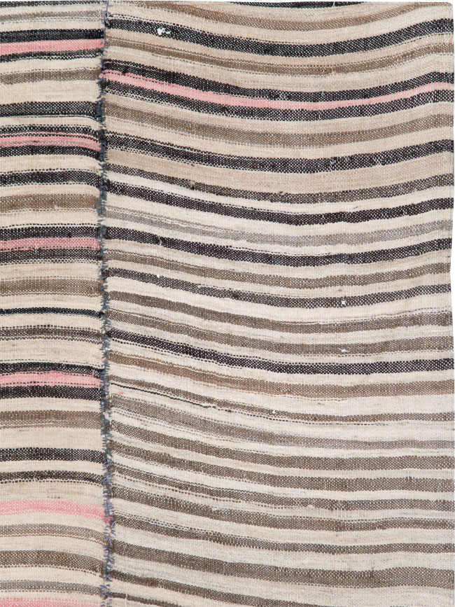 Vintage Persian Flatweave Kilim Rug, No.28380 - Galerie Shabab