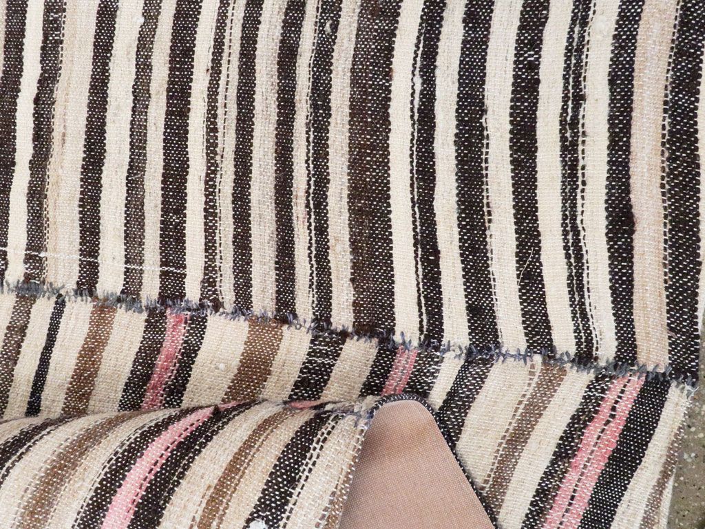 Vintage Persian Flatweave Kilim Rug, No.28380 - Galerie Shabab