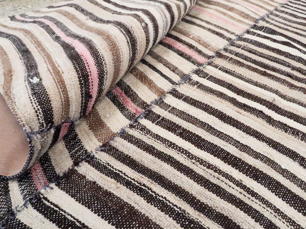 Vintage Persian Flatweave Kilim Rug, No.28380 - Galerie Shabab