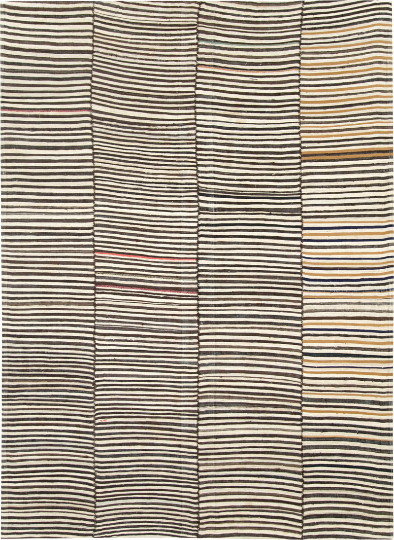 Vintage Persian Flatweave Kilim Accent Rug, No.28381 - Galerie Shabab