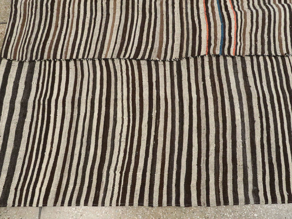 Vintage Persian Flatweave Kilim Rug, No.28384 - Galerie Shabab