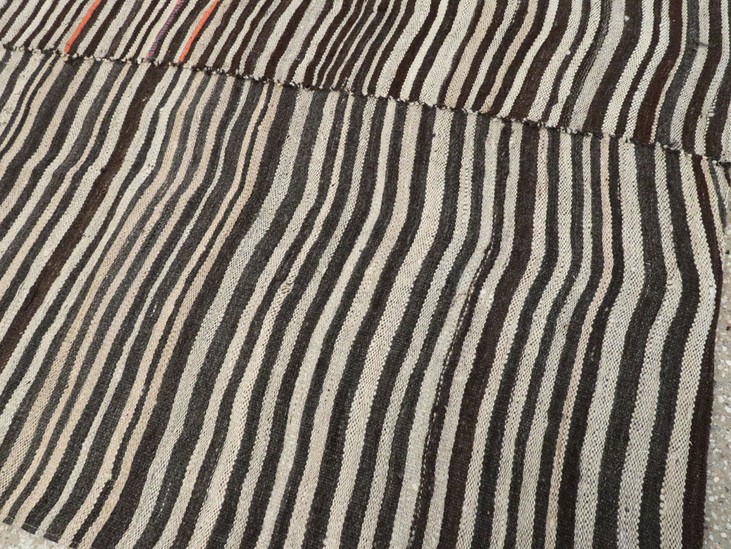 Vintage Persian Flatweave Kilim Rug, No.28384 - Galerie Shabab