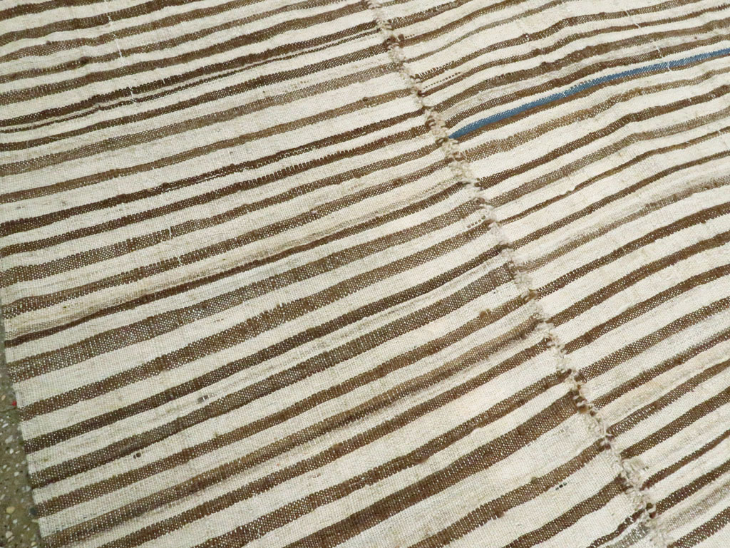 Vintage Persian Flatweave Kilim, No.28385 - Galerie Shabab