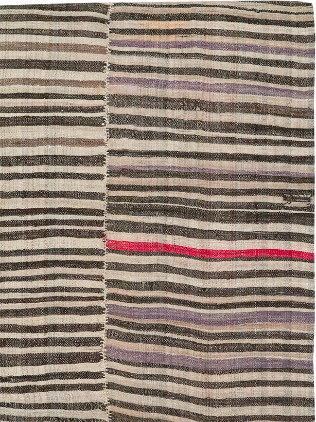 Vintage Persian Flatweave Kilim Accent Carpet, No.28399 - Galerie Shabab