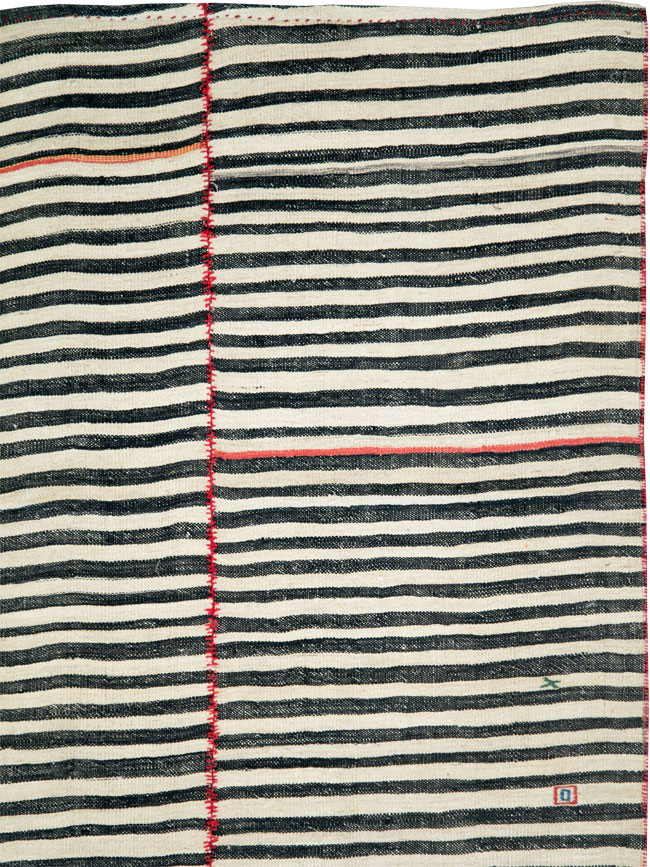 Vintage Persian Flatweave Kilim, No.28401 - Galerie Shabab