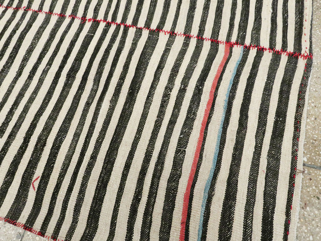 Vintage Persian Flatweave Kilim, No.28401 - Galerie Shabab