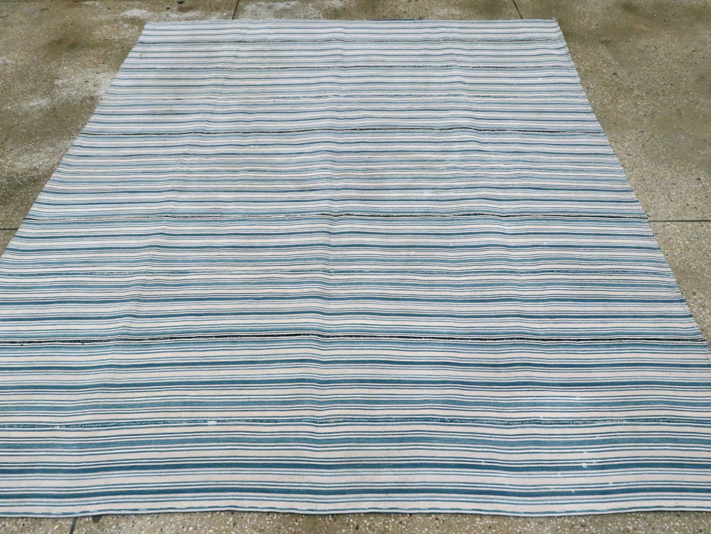 Vintage Persian Flatweave Kilim Square Accent Rug, No.28407 - Galerie Shabab