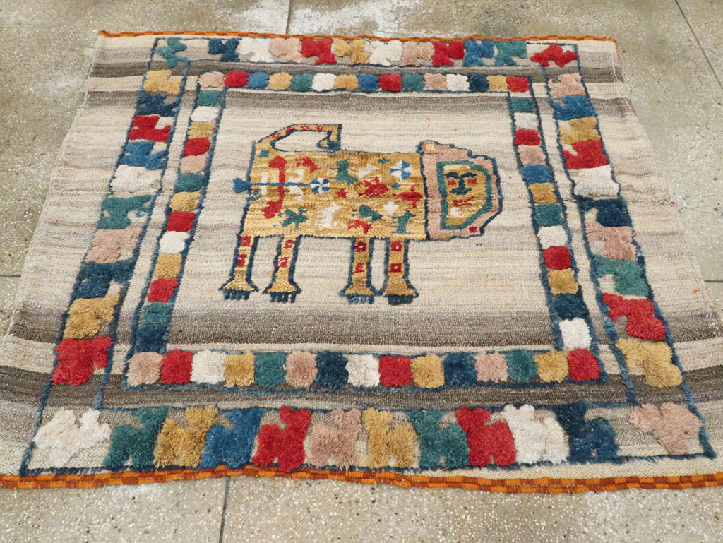 Vintage Persian Pictorial Souf Flatweave Kilim Throw Rug, No.28418 - Galerie Shabab