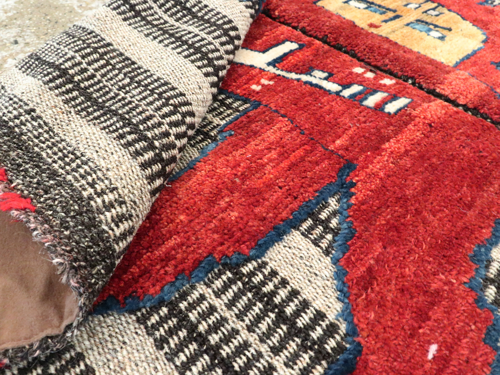 Vintage Persian Pictorial Souf Flatweave Kilim Throw Rug, No.28420 - Galerie Shabab