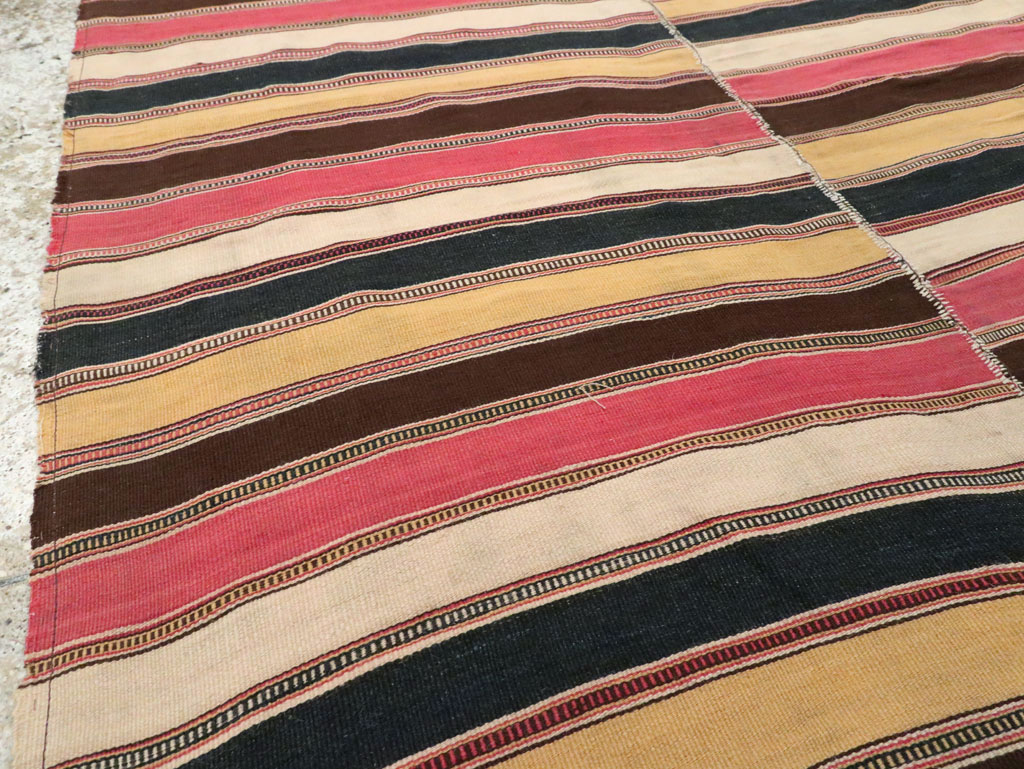 Vintage Persian Flatweave Kilim, No.28422 - Galerie Shabab