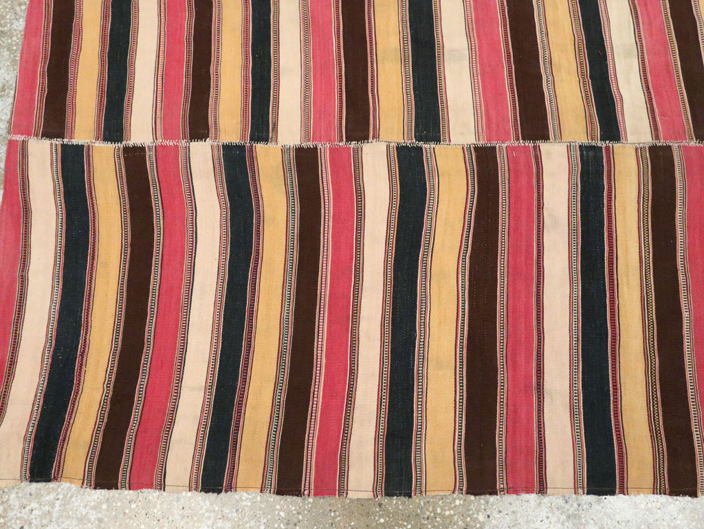 Vintage Persian Flatweave Kilim, No.28422 - Galerie Shabab