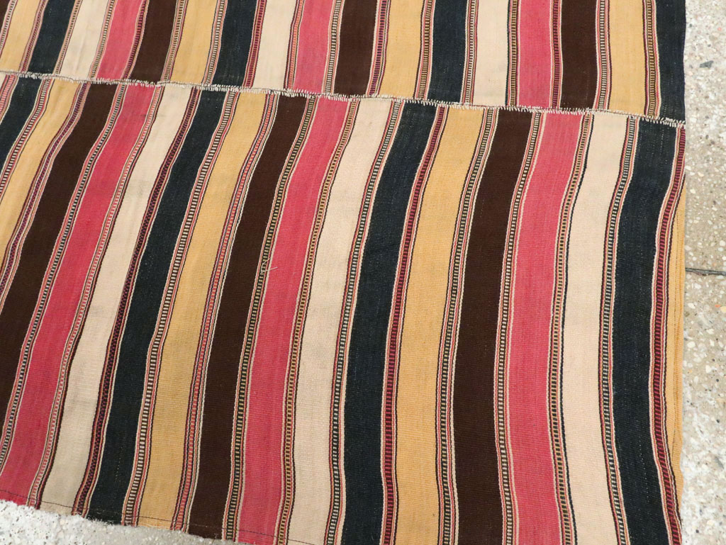 Vintage Persian Flatweave Kilim, No.28422 - Galerie Shabab