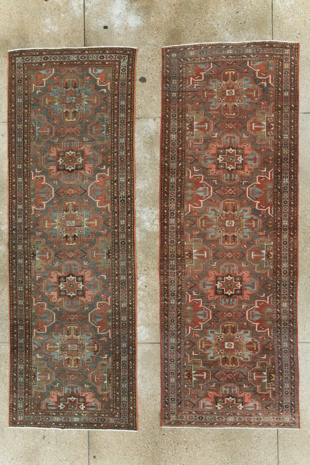Vintage Persian Malayer Rug (Pair: 2 of 2), No.28428 - Galerie Shabab