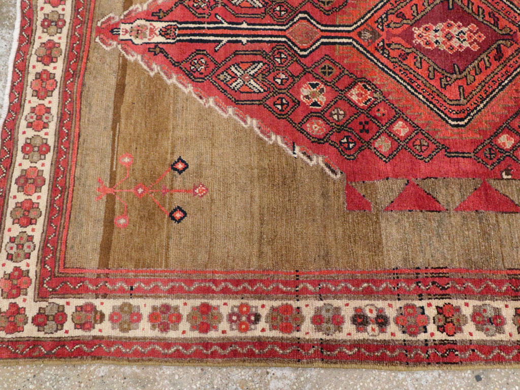 Vintage Northwest Persian Gallery Rug, No.28432 - Galerie Shabab