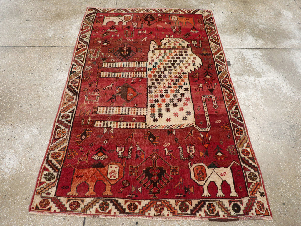 Vintage Persian Qashqai Pictorial Throw Rug, No.28434 - Galerie Shabab