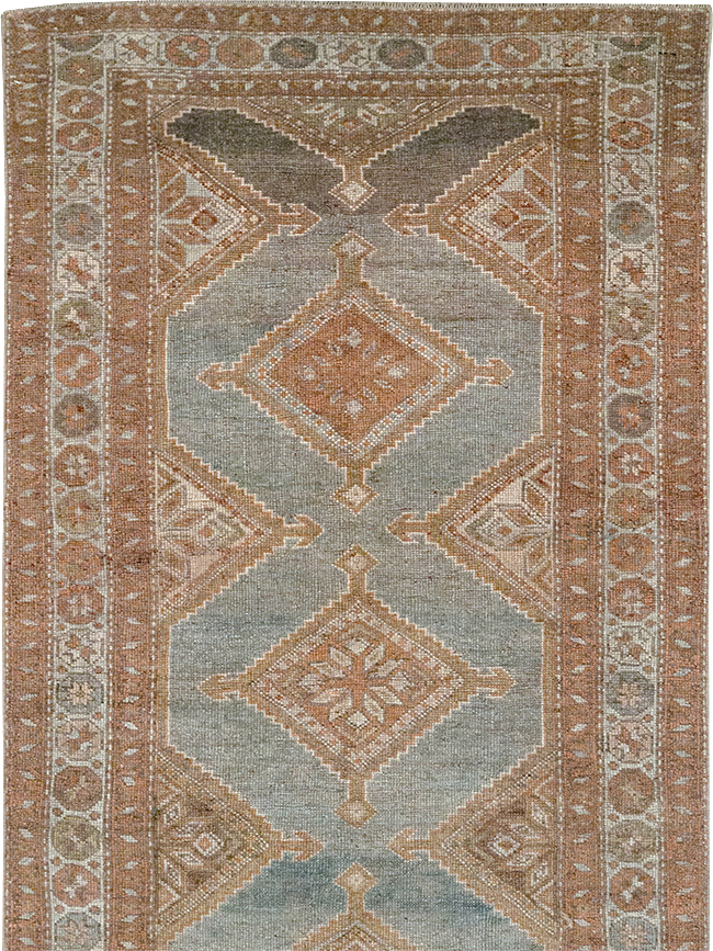 Vintage Persian Kurd Runner, No.28436 - Galerie Shabab