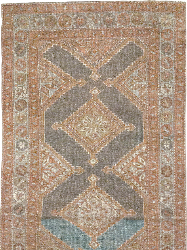 Vintage Persian Kurd Runner, No.28436 - Galerie Shabab