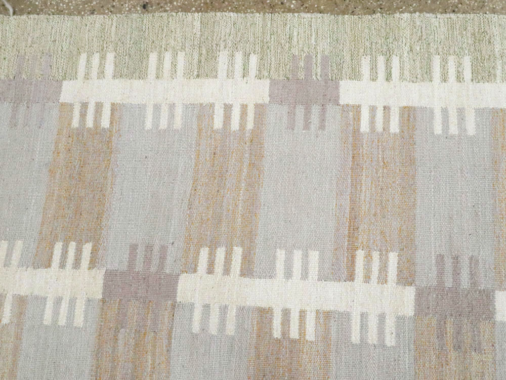 Modern Turkish Flatweave Kilim Room Size Rug, No.28446 - Galerie Shabab
