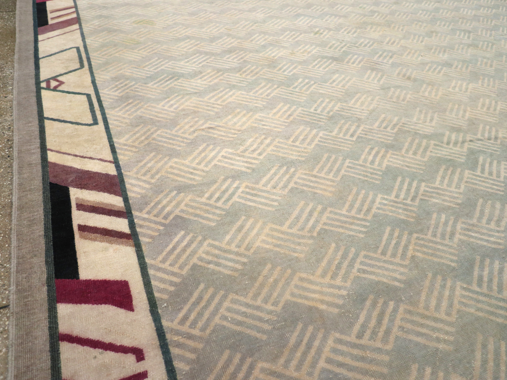 Antique Indian Art Deco Style Large Carpet, No.28449 - Galerie Shabab