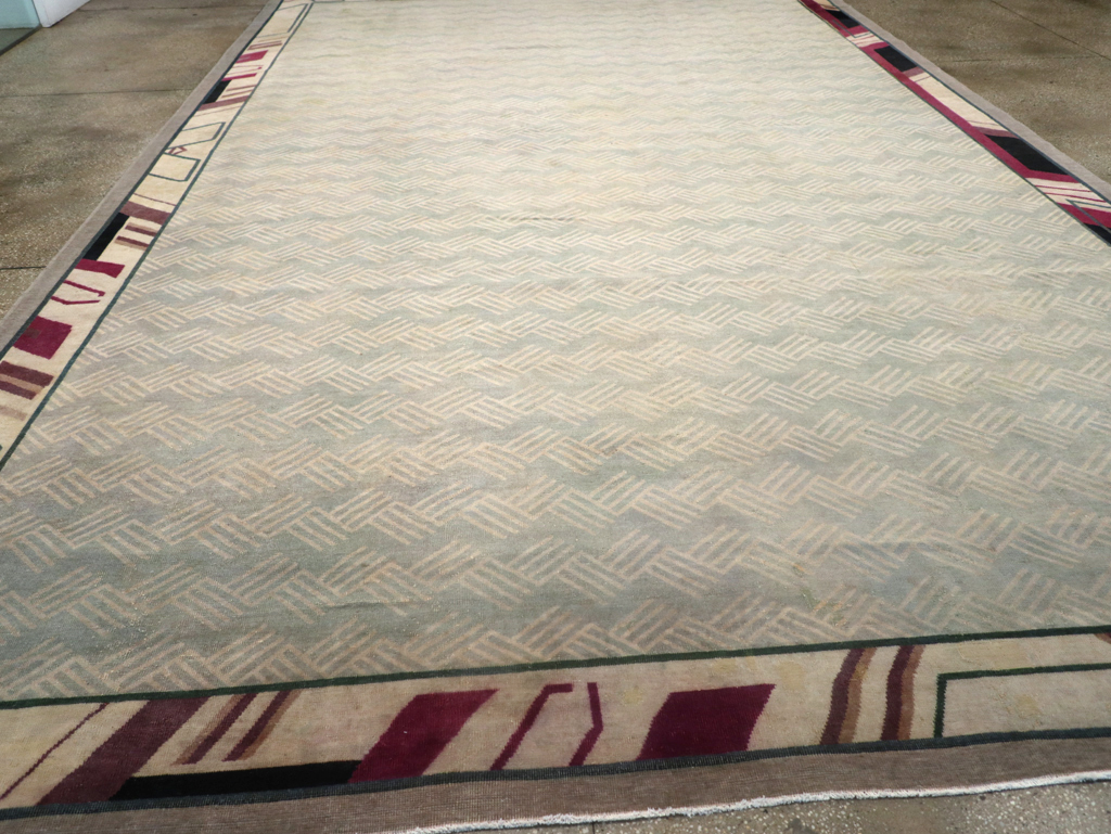 Antique Indian Art Deco Style Large Carpet, No.28449 - Galerie Shabab