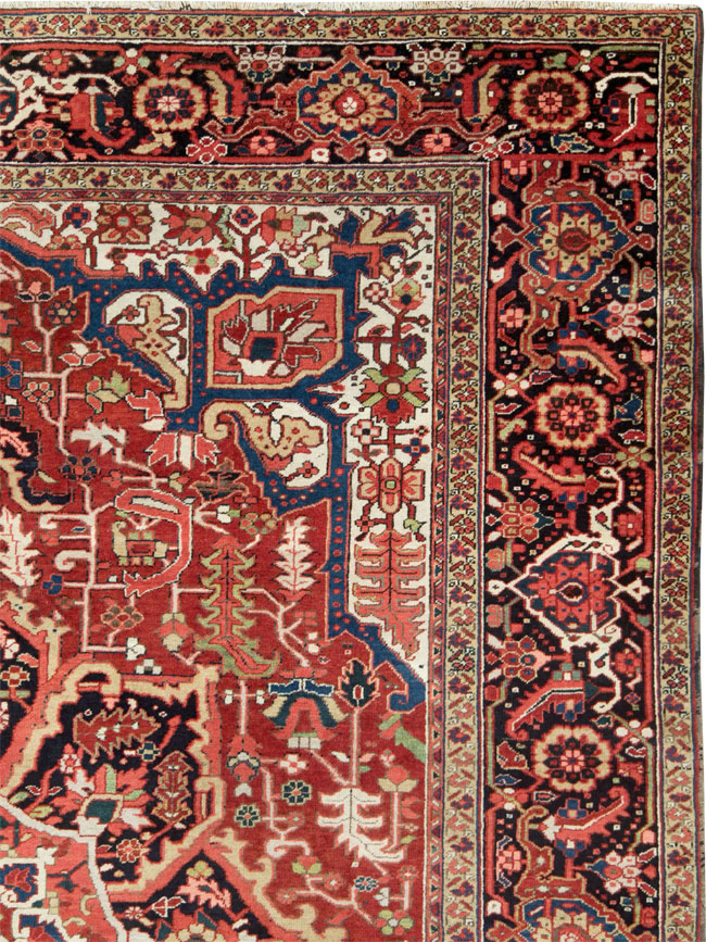 Vintage Persian Heriz Room Size Carpet, No.28453 - Galerie Shabab