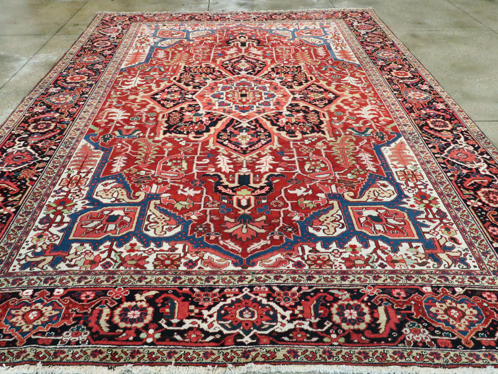 Vintage Persian Heriz Room Size Carpet, No.28453 - Galerie Shabab