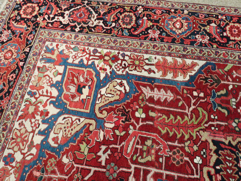 Vintage Persian Heriz Room Size Carpet, No.28453 - Galerie Shabab