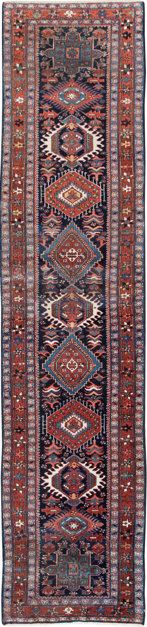 Antique Persian Karajeh Runner, No.28454 - Galerie Shabab