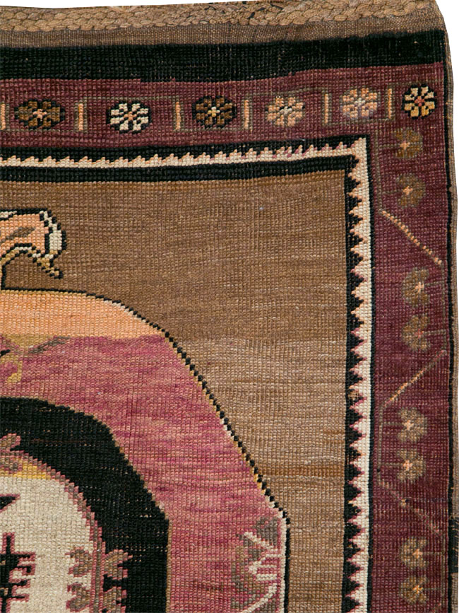 Vintage Turkish Anatolian Long Gallery Carpet, No.28458 - Galerie Shabab