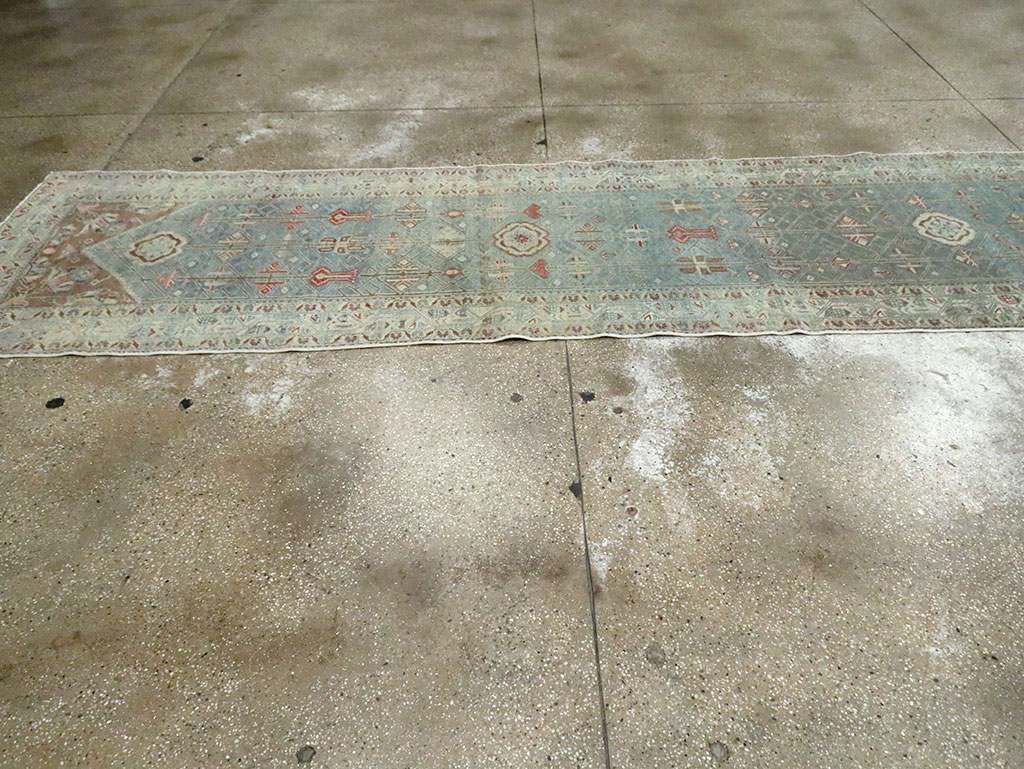 Vintage Persian Malayer Long Runner, No.28468 - Galerie Shabab