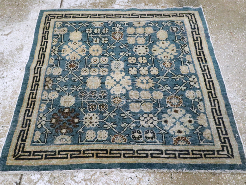 Antique East Turkestan Khotan Throw Rug, No.28472 - Galerie Shabab