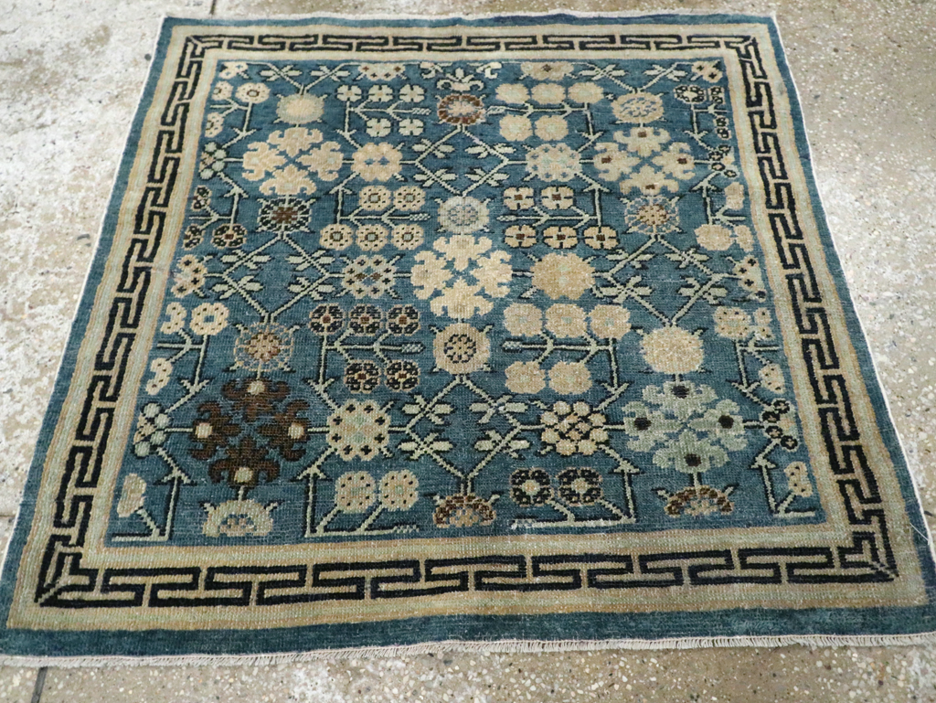 Antique East Turkestan Khotan Throw Rug, No.28473 - Galerie Shabab