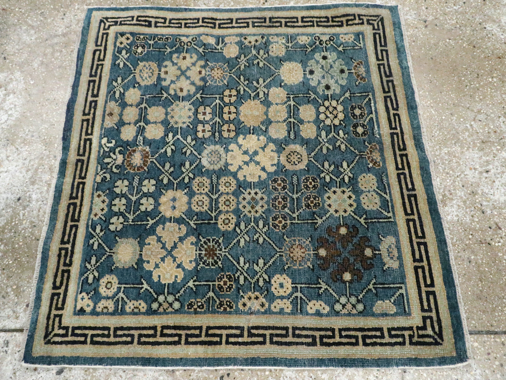 Antique East Turkestan Khotan Throw Rug, No.28473 - Galerie Shabab