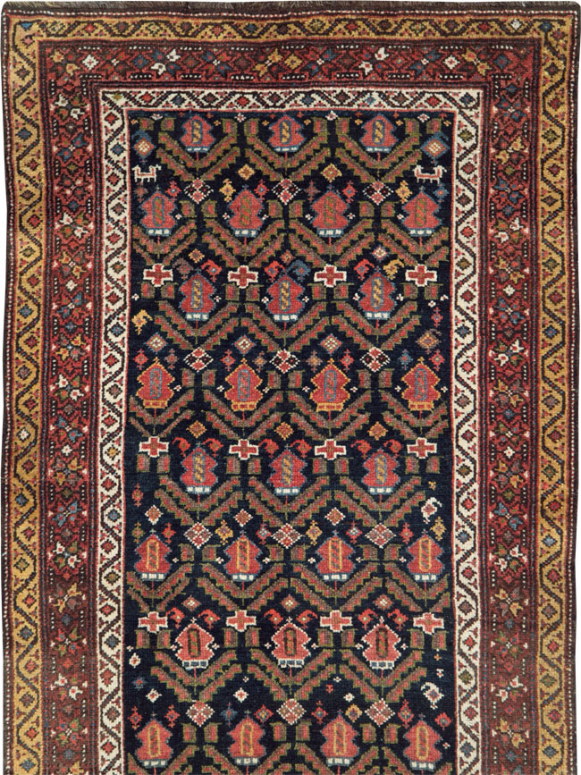 Antique Persian Kurdish Runner, No.28483 - Galerie Shabab