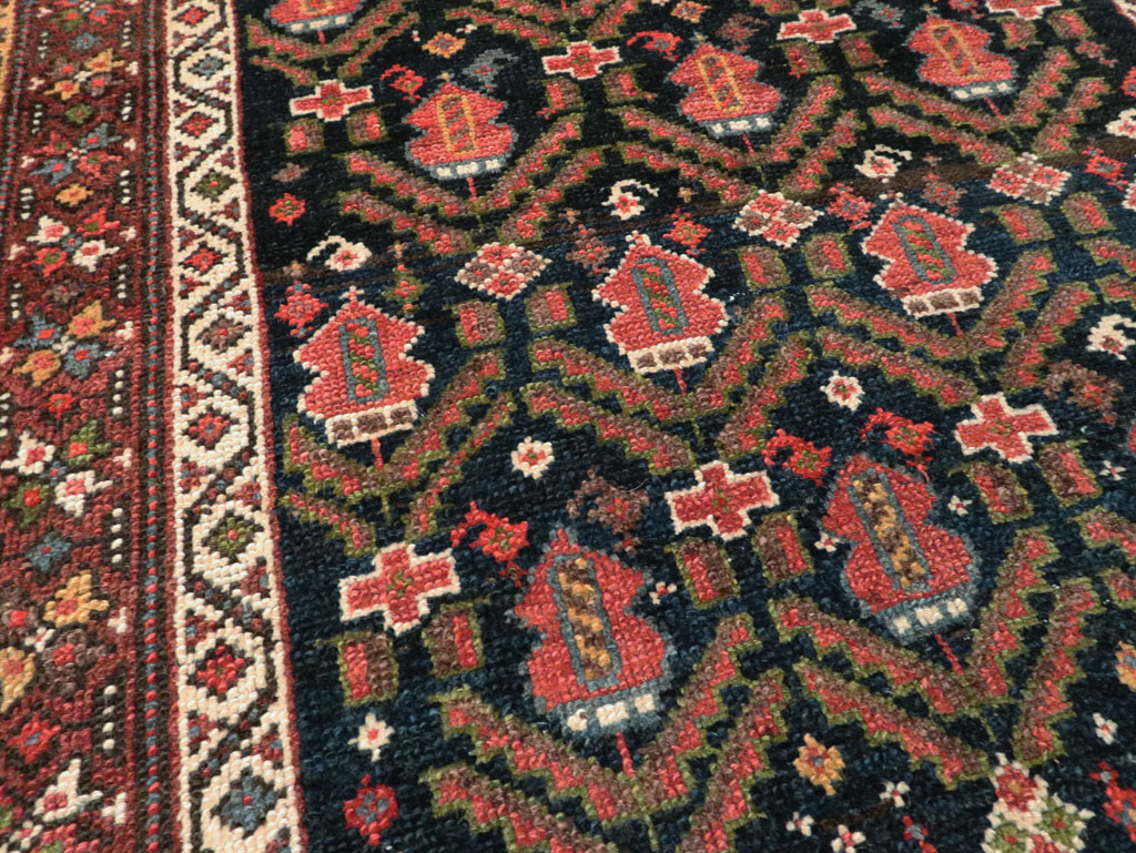Antique Persian Kurdish Runner, No.28483 - Galerie Shabab