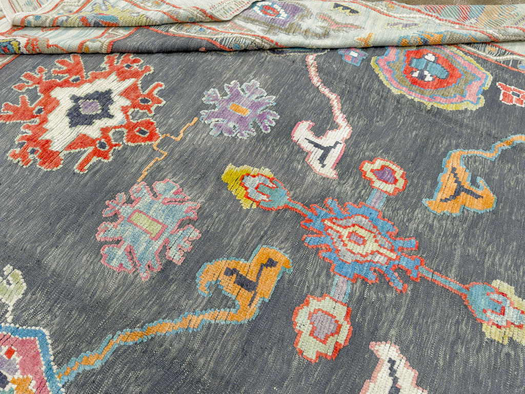 Modern Turkish Souf Oushak Large Room Size Carpet, No.28486 - Galerie Shabab