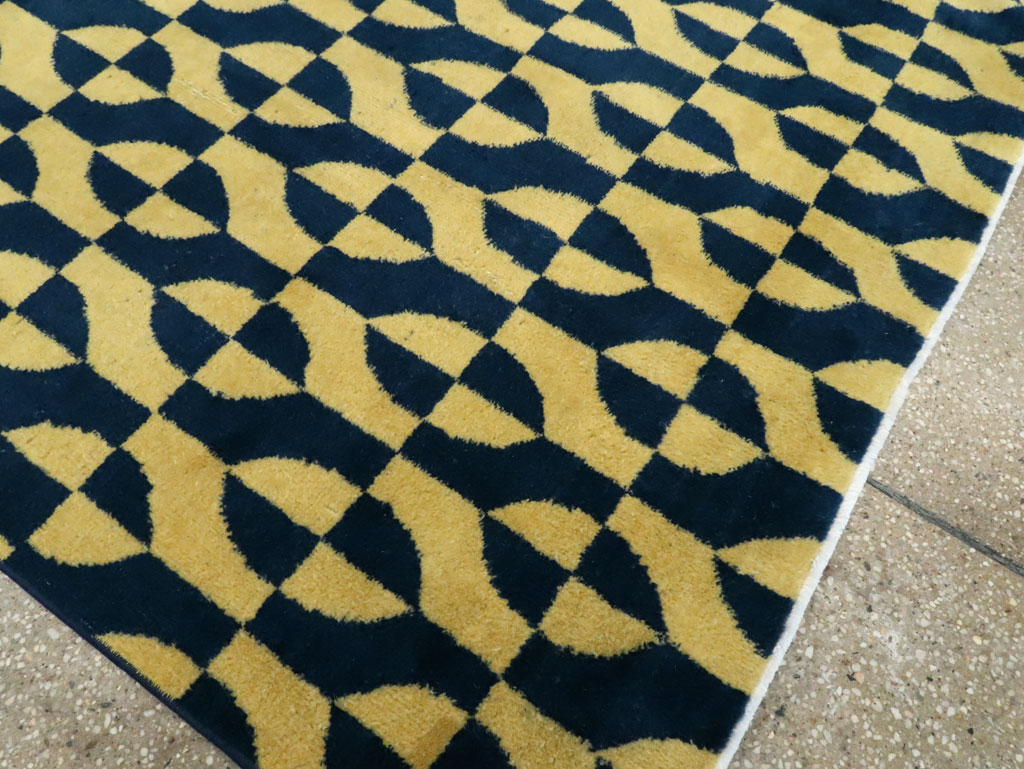 Vintage Anatolian Art Deco Carpet, No.28488 - Galerie Shabab