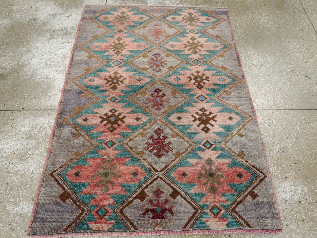 Vintage Anatolian Rug, No.28489 - Galerie Shabab