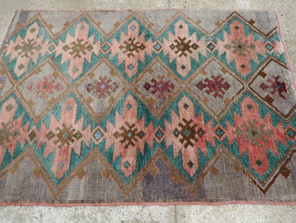 Vintage Anatolian Rug, No.28489 - Galerie Shabab