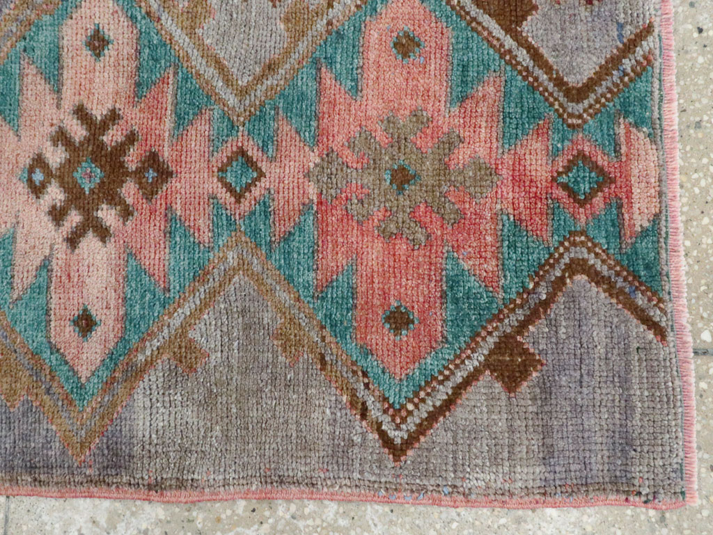 Vintage Anatolian Rug, No.28489 - Galerie Shabab