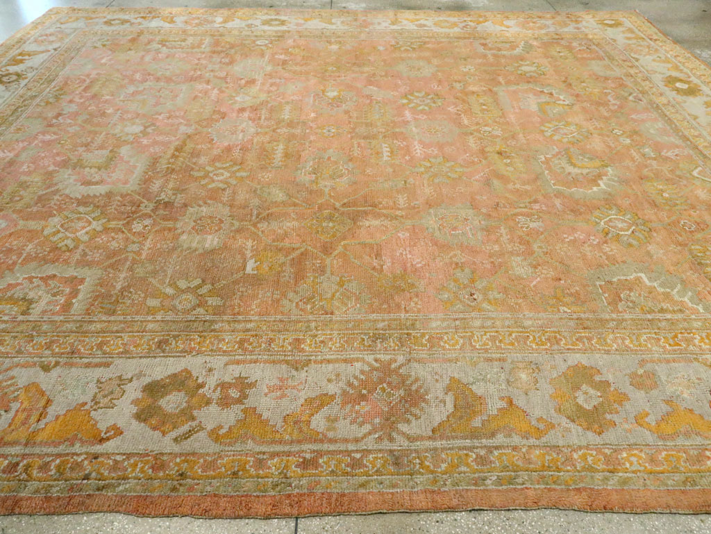 Antique Turkish Oushak Rug, No.28495 - Galerie Shabab